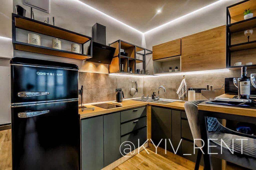 Modern Vip Smart. Kyiv Exterior foto