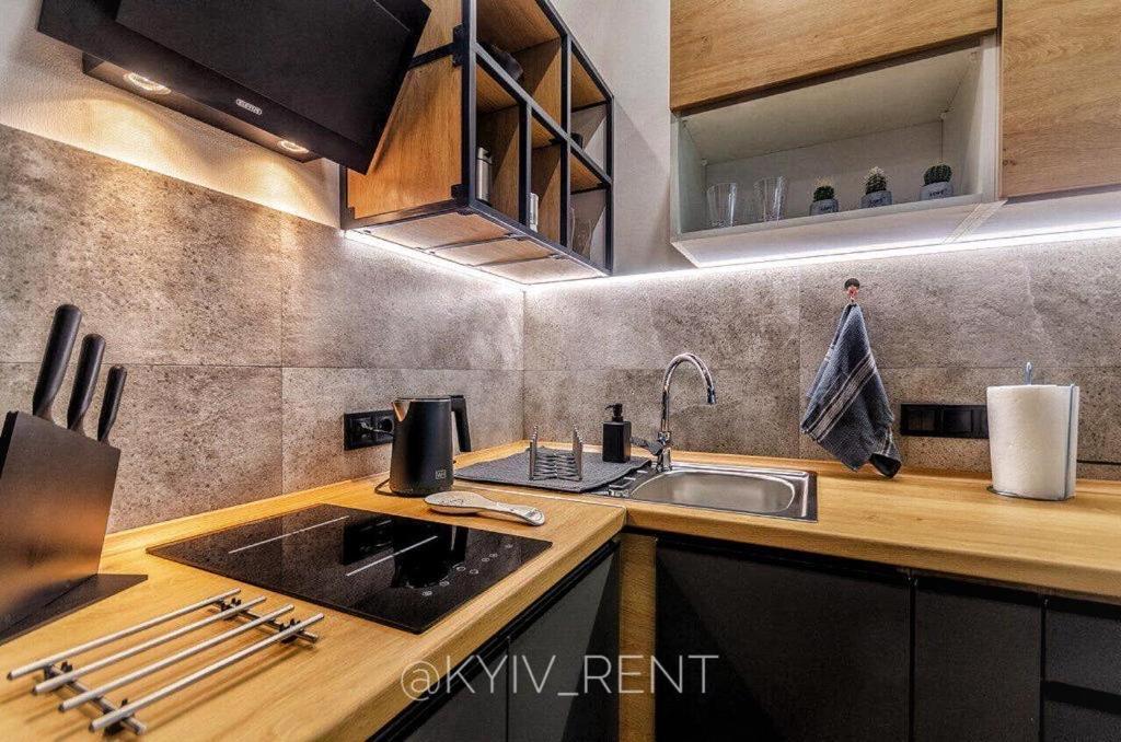 Modern Vip Smart. Kyiv Exterior foto