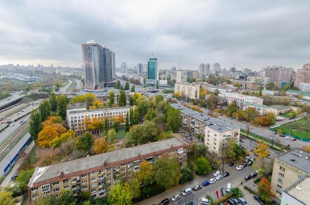 Modern Vip Smart. Kyiv Exterior foto